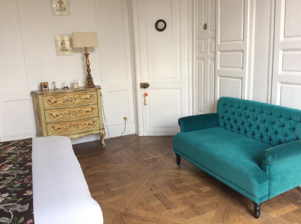 Hotel Des Tailles Mortagne-au-Perche Exteriör bild