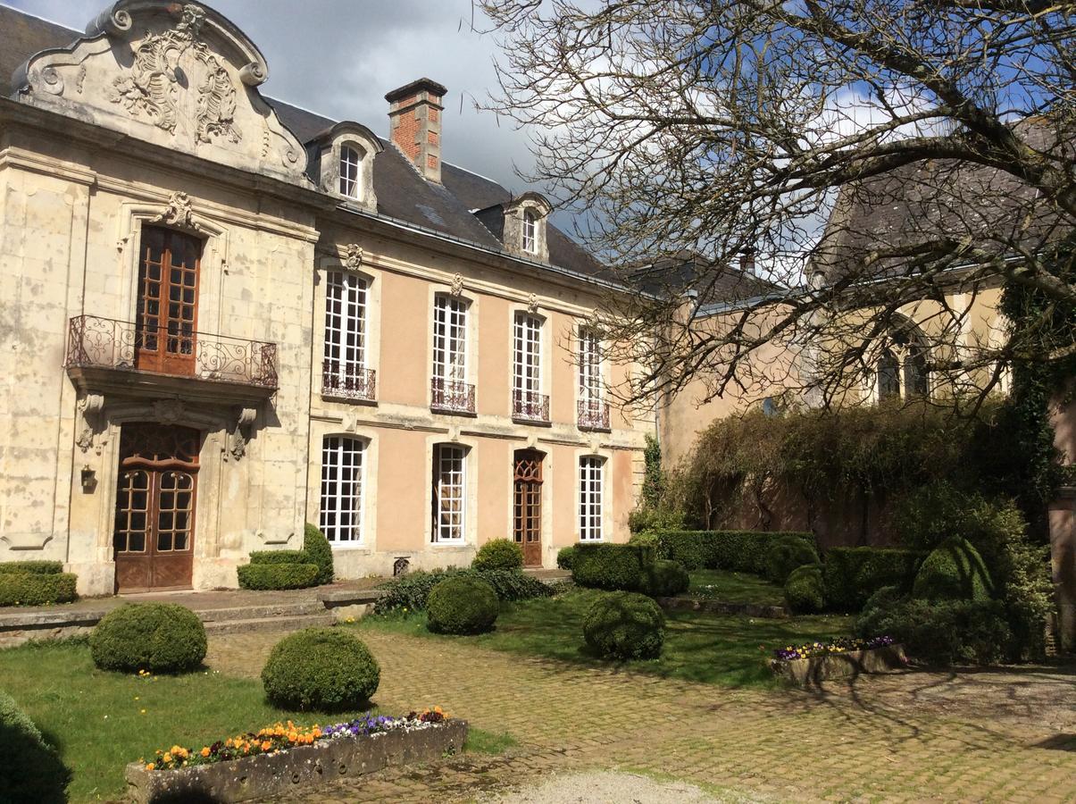 Hotel Des Tailles Mortagne-au-Perche Exteriör bild